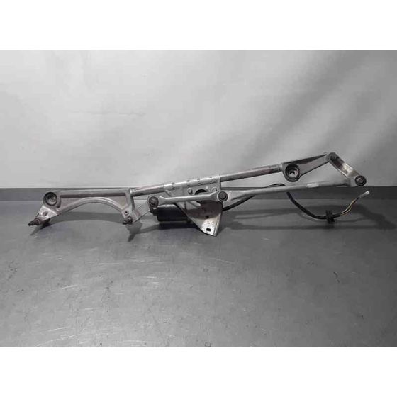 Motor Limpia Delantero Para Mercedes Clase Clc Clc