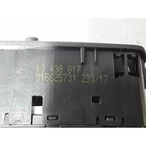 Mando Elevalunas Delantero Izquierdo Para Opel Corsa E