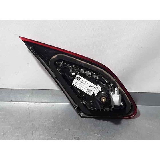 Piloto Trasero Derecho Para Opel Corsa E
