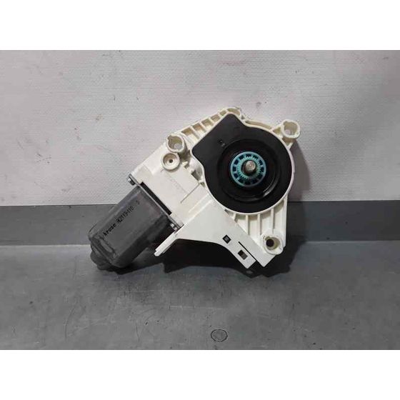 Motor Elevalunas Delantero Derecho Para Audi A1