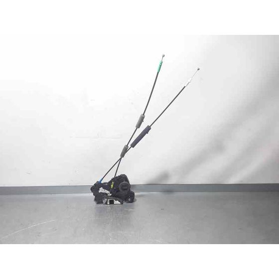 Cerradura Puerta Delantera Derecha Para Toyota Avensis
