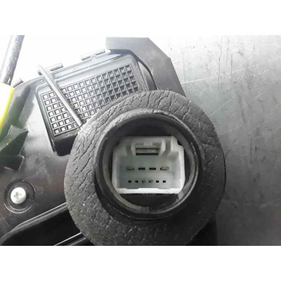 Cerradura Puerta Delantera Derecha Para Toyota Avensis
