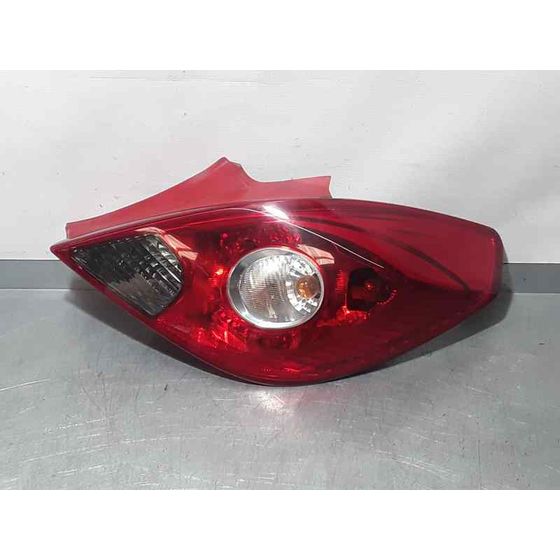 Piloto Trasero Derecho Para Opel Corsa D