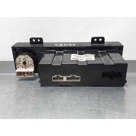 Mando Climatizador para Kia Carnival Ii