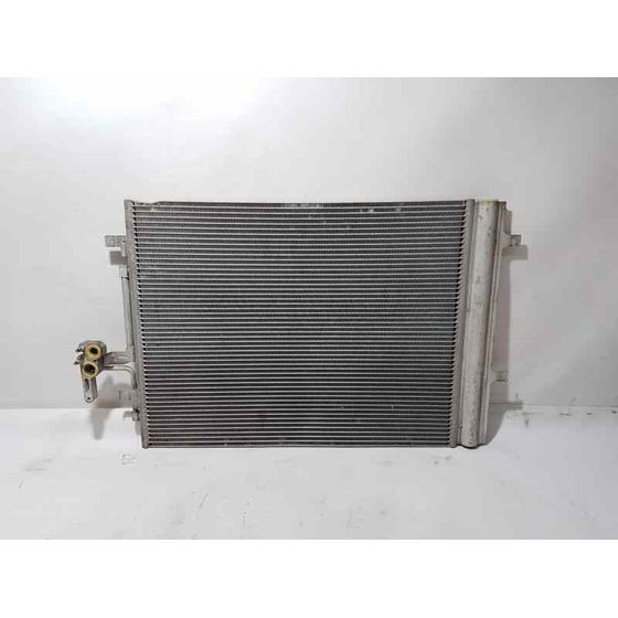 Condensador / Radiador Aire Acondicionado Para Volvo V40