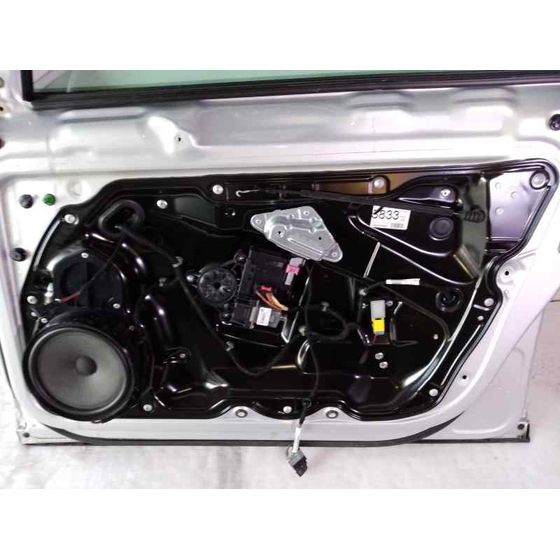 Elevalunas Delantero Derecho Para Volkswagen Passat Berlina