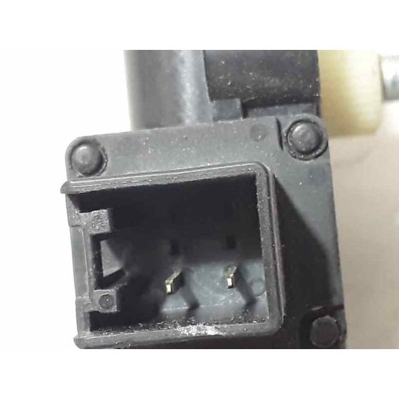 Motor Elevalunas Delantero Derecho Para Mazda 2 Lim.