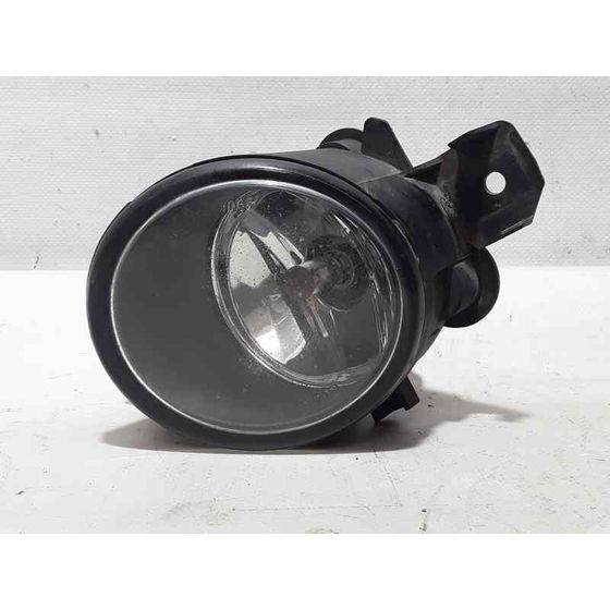 Faro Antiniebla Izquierdo Para Nissan Primera Berlina