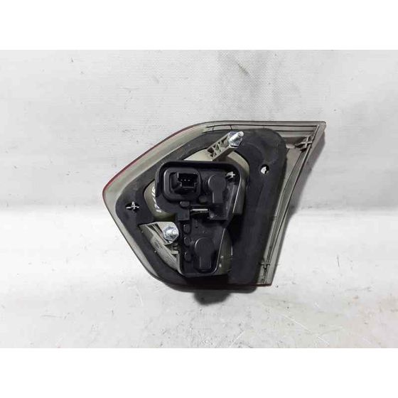 Piloto Trasero Izquierdo Para Renault Fluence