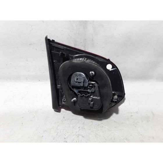 Piloto Trasero Derecho Para Volkswagen Golf Vi