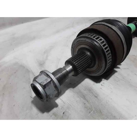 Transmision Delantera Izquierda Para Mercedes Clase M