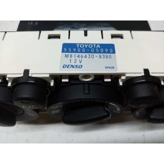Mando Climatizador para Toyota Avensis Berlina (T 22)