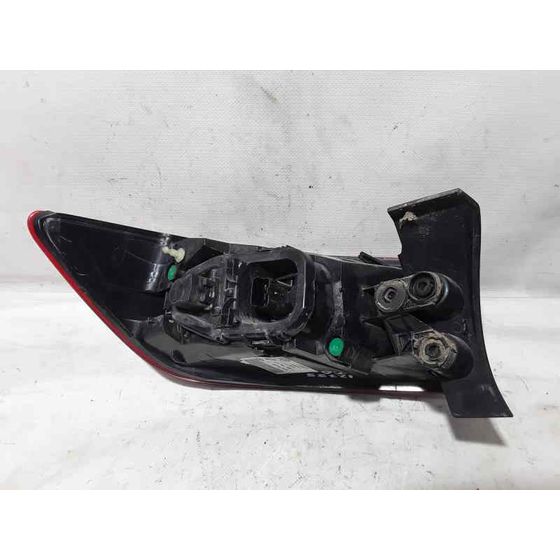 Piloto Trasero Derecho Para Renault Clio Iv