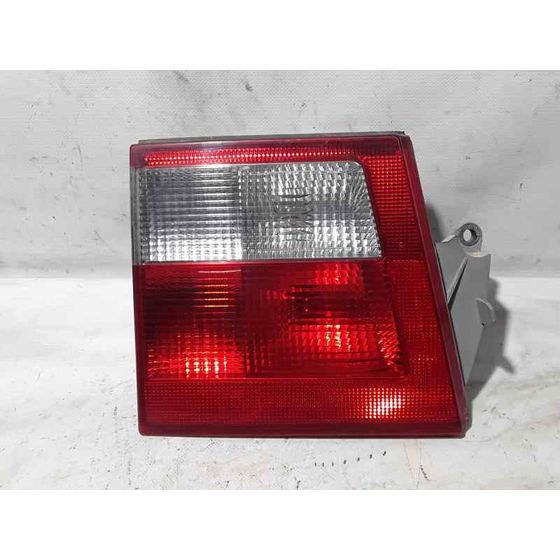 Piloto Trasero Izquierdo Para Saab 9-5 Familiar