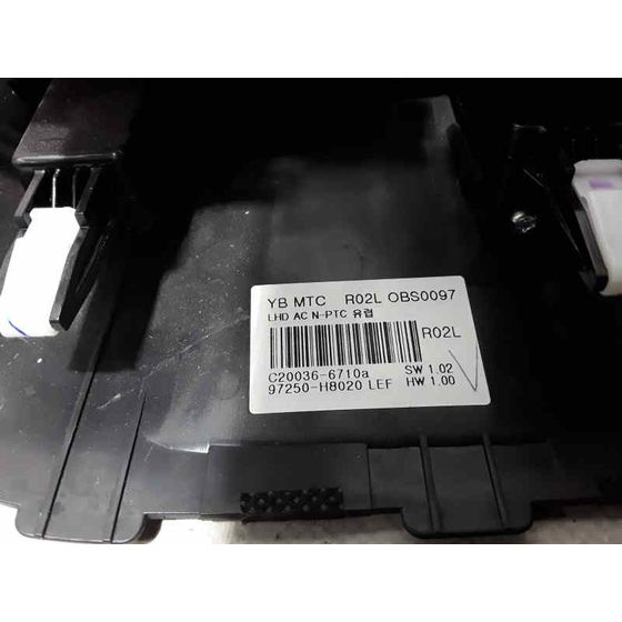 Mando Calefaccion / Aire Acondicionado Para Kia Stonic