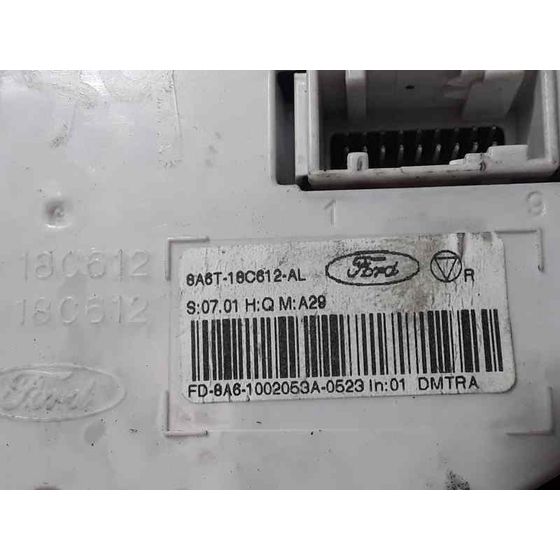 Mando Climatizador para Ford Fiesta (Cb1)