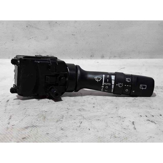 Mando Limpia Para Kia Cee'd