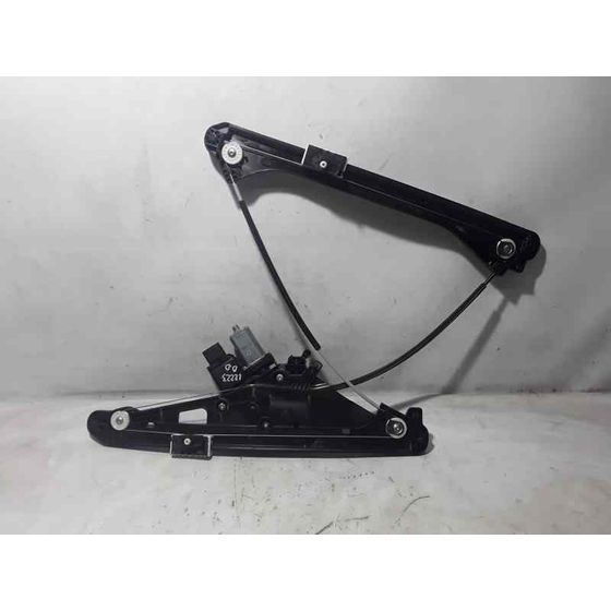 Elevalunas Delantero Derecho Para Peugeot 3008