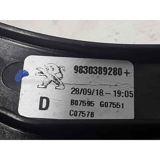 Elevalunas Delantero Derecho Para Peugeot 3008
