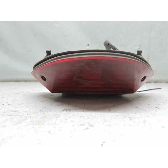 Piloto Trasero Central Para Honda Cb/Cbf 600 / 900 Hornet /Cbf 1000