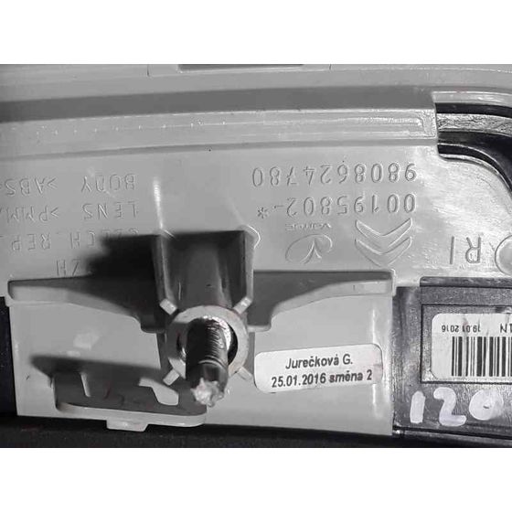 Piloto Trasero Derecho Para Citroen C4 Lim.