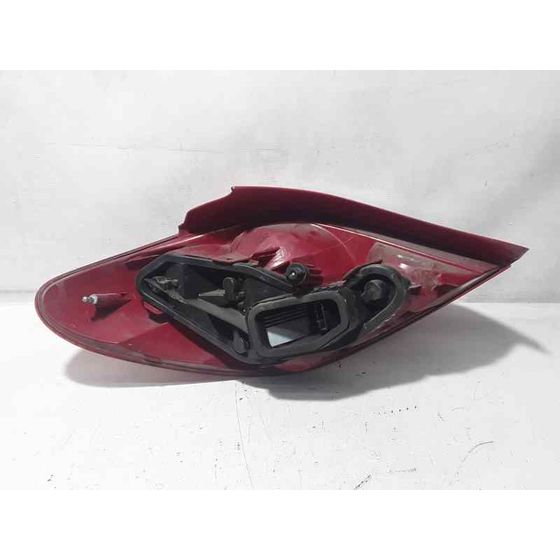 Piloto Trasero Derecho Para Peugeot 207
