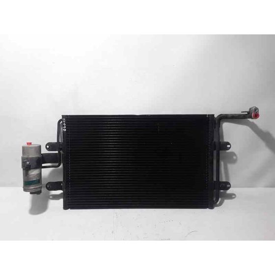 Condensador / Radiador Aire Acondicionado Para Volkswagen Golf Iv Berlina