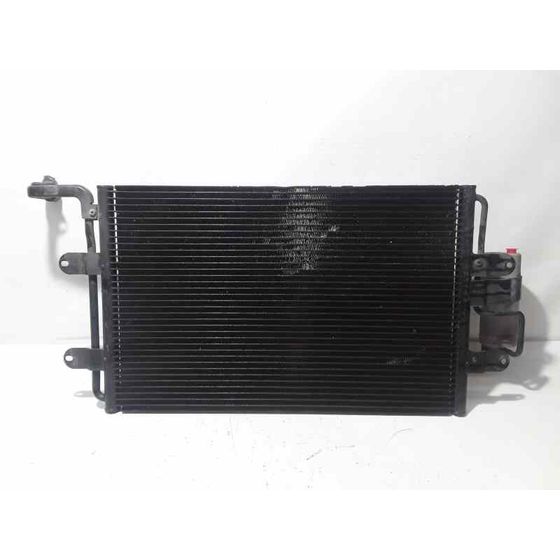 Condensador / Radiador Aire Acondicionado Para Volkswagen Golf Iv Berlina