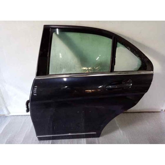 Puerta Trasera Izquierda Para Mercedes Clase C  Berlina