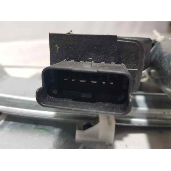 Elevalunas Delantero Derecho Para Peugeot 2008