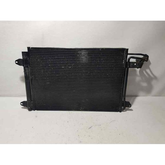 Condensador / Radiador Aire Acondicionado Para Volkswagen Golf V Berlina