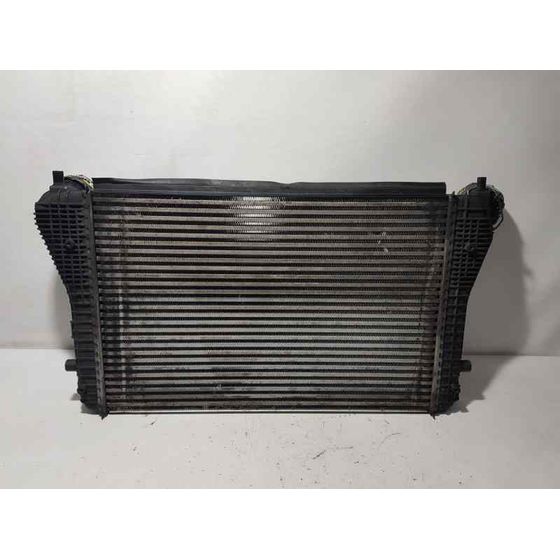 Intercooler Para Volkswagen Golf V Berlina