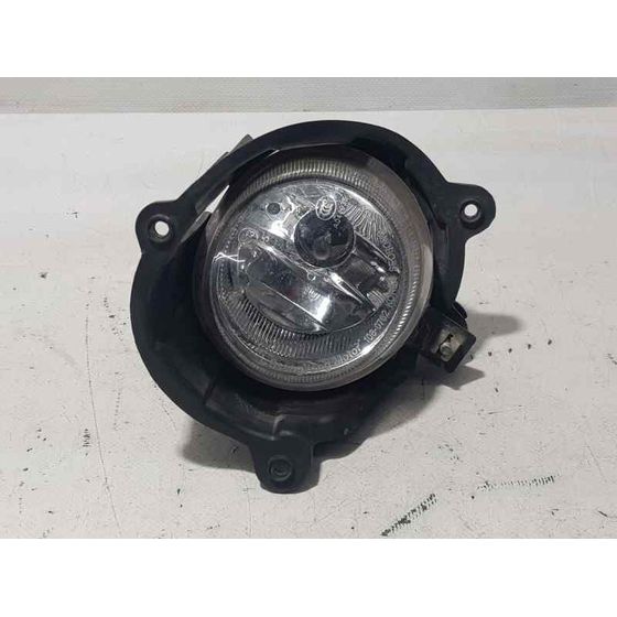 Faro Antiniebla Izquierdo Para Ssangyong Rodius