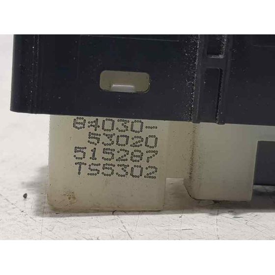 Mando Elevalunas Delantero Derecho Para Lexus Is200
