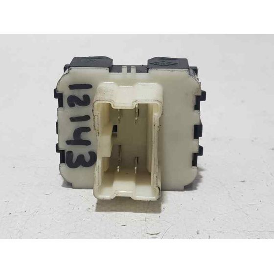 Mando Elevalunas Delantero Izquierdo para Renault Clio Iv