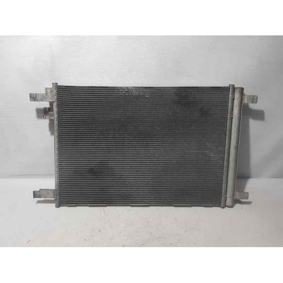 Condensador / Radiador Aire Acondicionado Para Volkswagen Passat Lim.