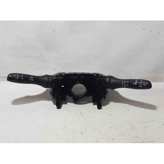 Mando Luces Y Limpia Para Nissan Qashqai