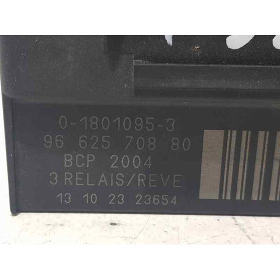 Caja Precalentamiento Para Peugeot 308
