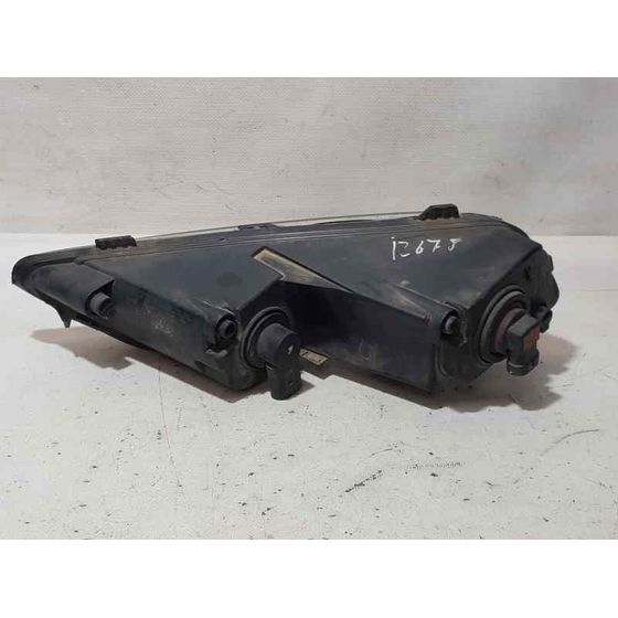 Faro Antiniebla Derecho Para Volkswagen Passat Variant