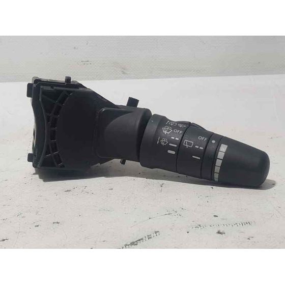 Mando Limpia Para Nissan Primera Berlina