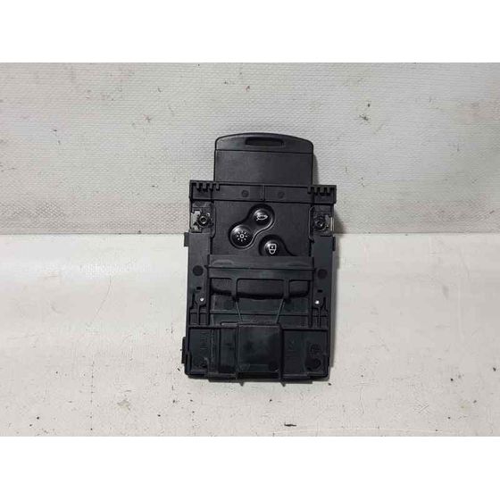 Clausor De Tarjeta Para Renault Scenic Iii