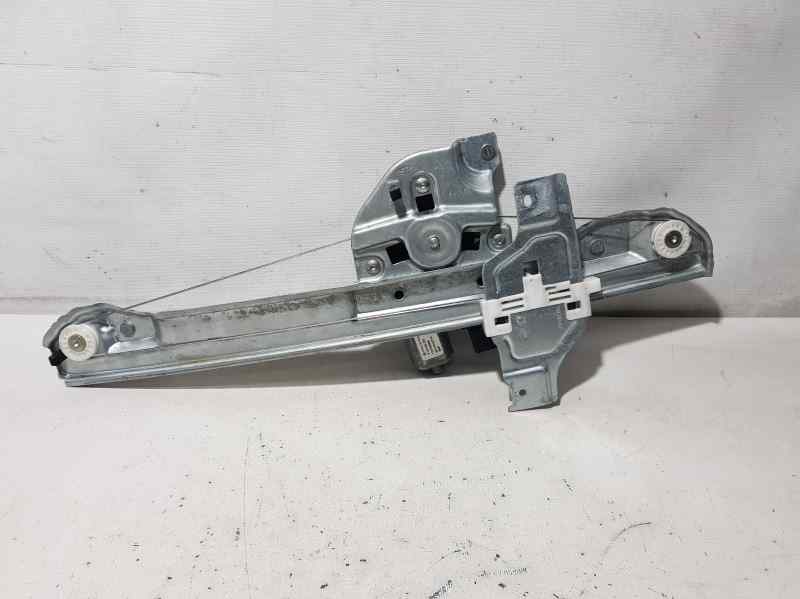 Elevalunas Delantero Derecho Para Peugeot 2008