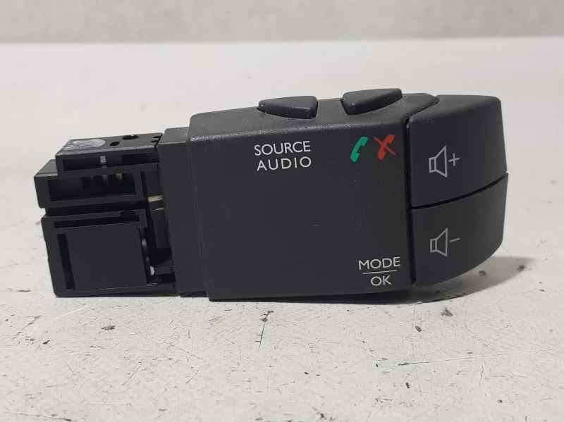 Mando Radio Para Renault Clio Iv