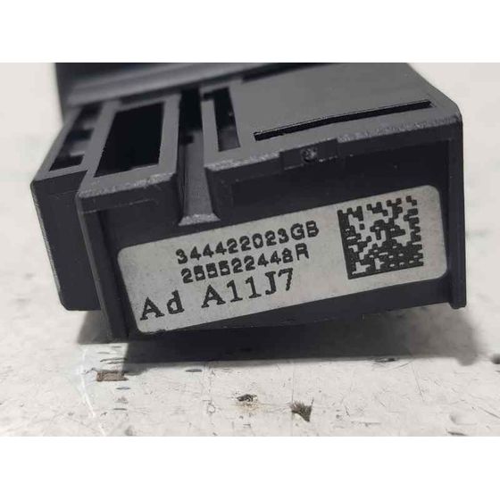 Mando Radio Para Renault Clio Iv