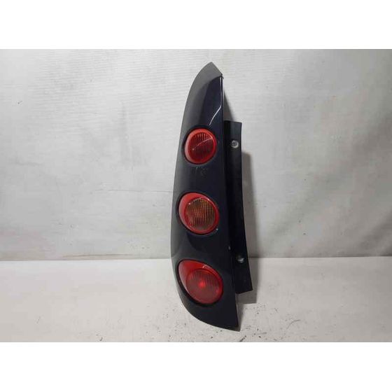 Piloto Trasero Izquierdo para Smart Forfour