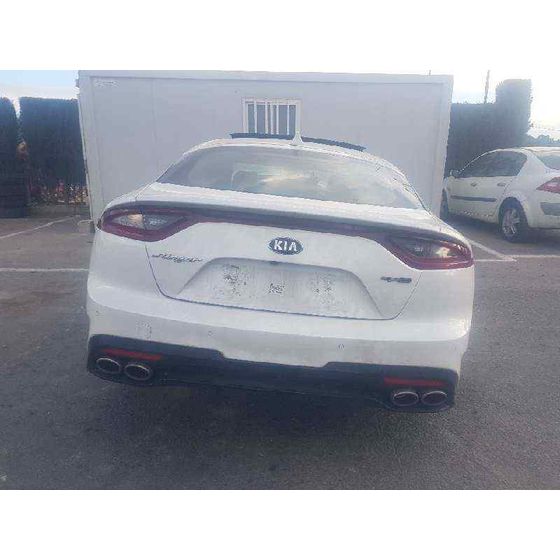 Piloto Trasero Central Para Kia Stinger