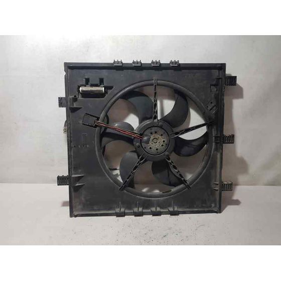 Electroventilador Para Mercedes Vito Caja Cerrada