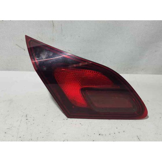 Piloto Trasero Izquierdo Para Opel Astra J Lim.