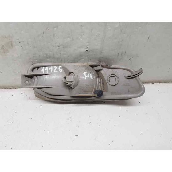 Piloto Trasero Izquierdo Paragolpes Para Lexus Rx 300