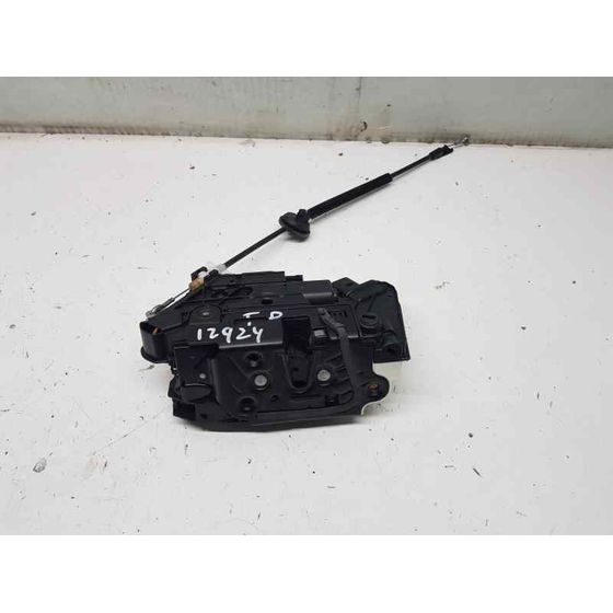 Cerradura Puerta Trasera Derecha Para Volkswagen Tiguan